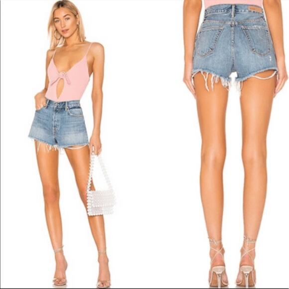 GRLFRND Kaia Shorts - Picture 1 of 5